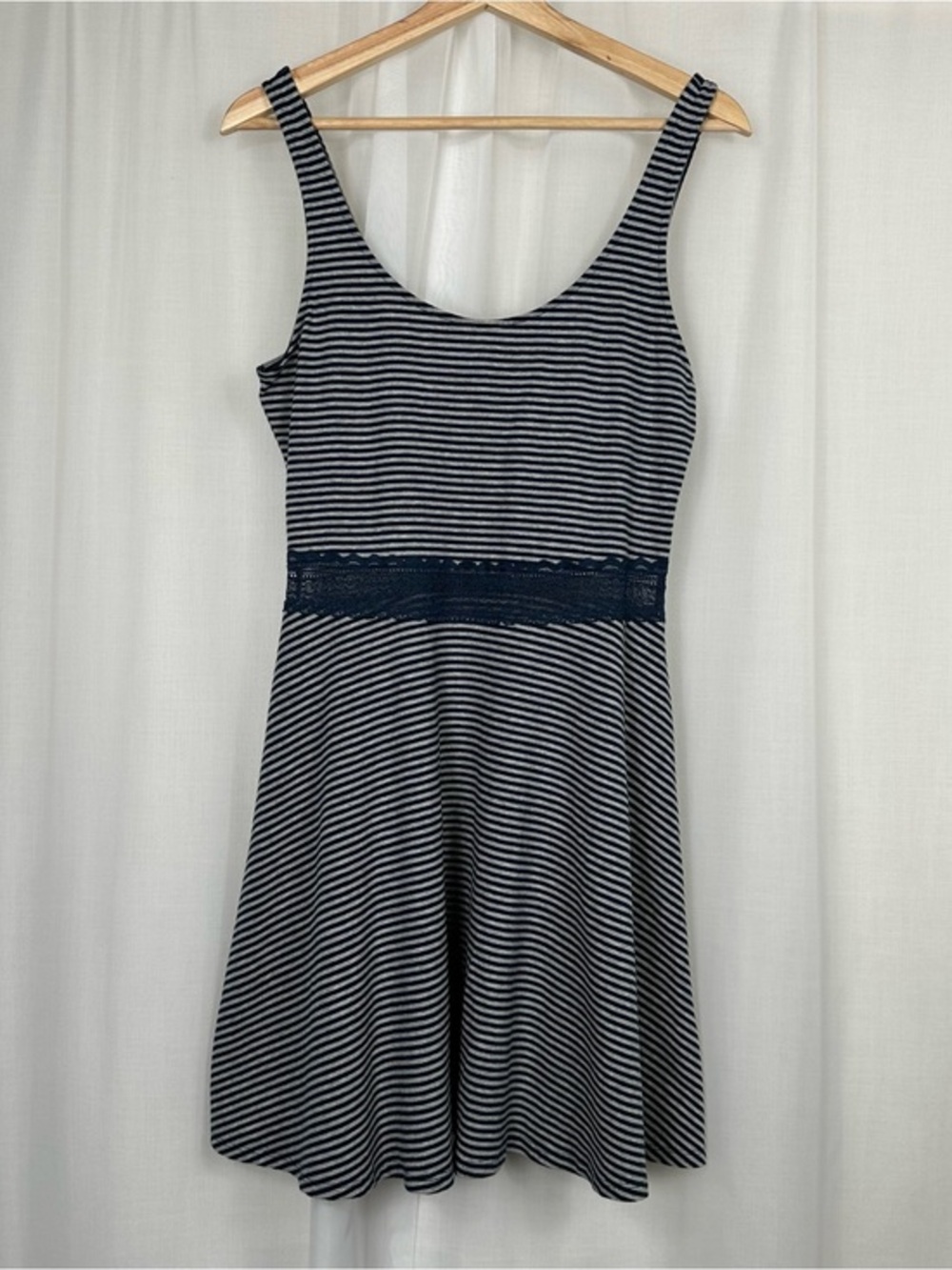Abercrombie & Fitch‎ Fit Flare Skater Dress Large Striped Lace Cut Out Blue Gray